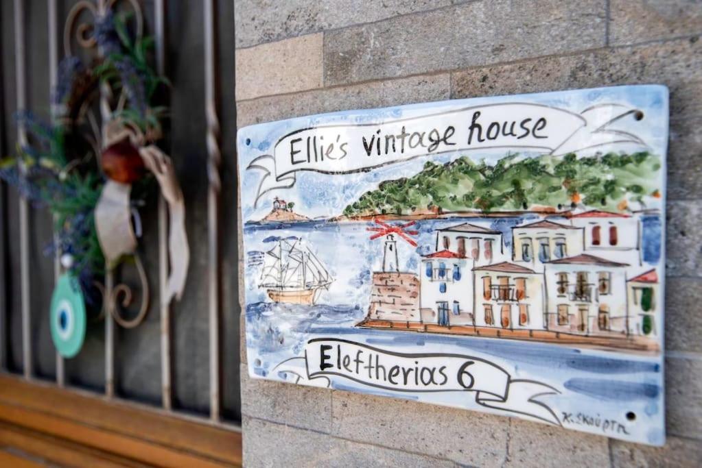 Ellie'S Vintage House Apartment Galaxidi ภายนอก รูปภาพ